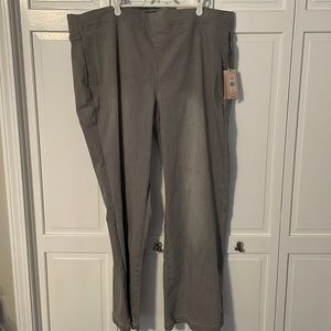 NWT NYDJ Pull on Gray Jeans